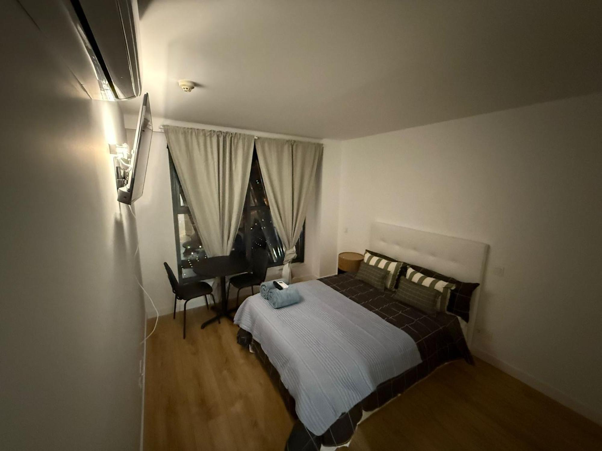 To Room Madrid Castellana ภายนอก รูปภาพ